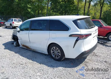 2024 Toyota Sienna Le from USA, damaged, VIN 5TDKRKECXRS203078